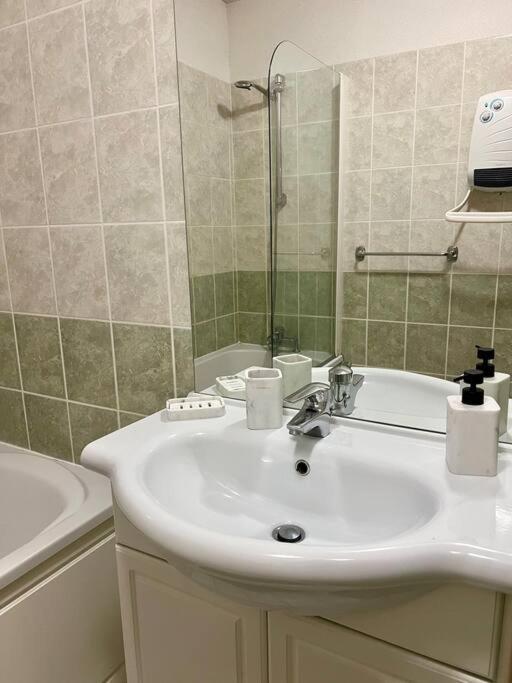 Apartment Chez Jack-residence-piscine-sauna Levernois